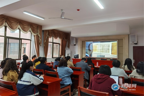 aeb8d5ca050348cb86e442920a29f5b6.jpg 2.jpg